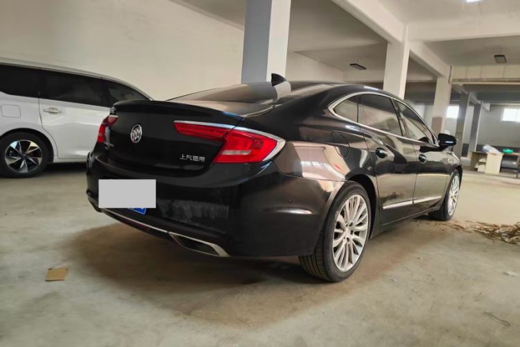 Used Buick LaCrosse 2018 28T Luxury Model Exterior 5
