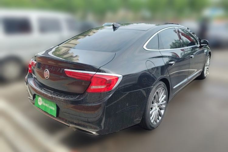 Used Buick LaCrosse 2018 28T Luxury Model Exterior 5