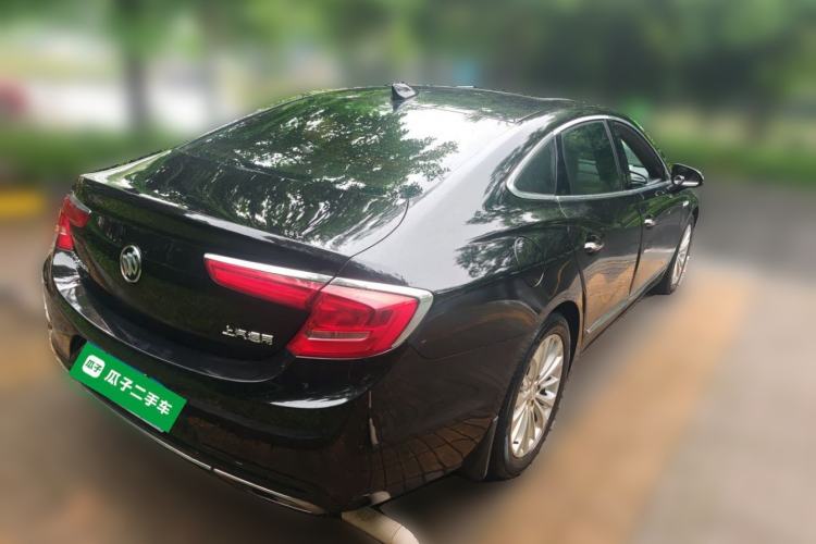 Used Buick LaCrosse 2018 28T Elite Edition Exterior 5