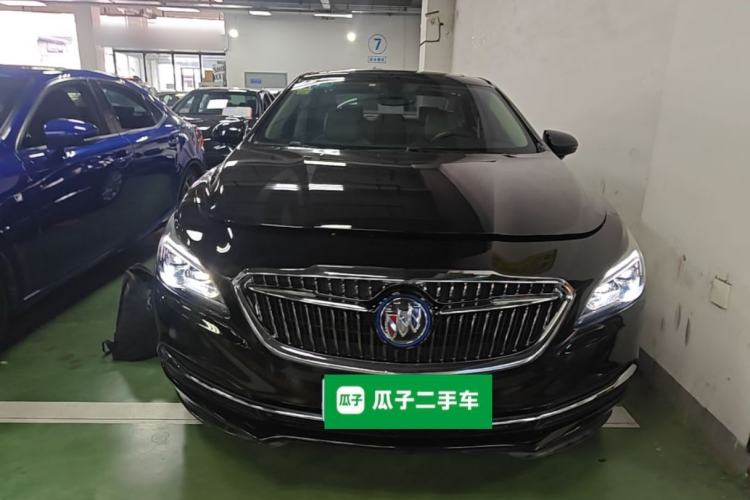 Used Buick LaCrosse 2018 30H Elite Edition Front