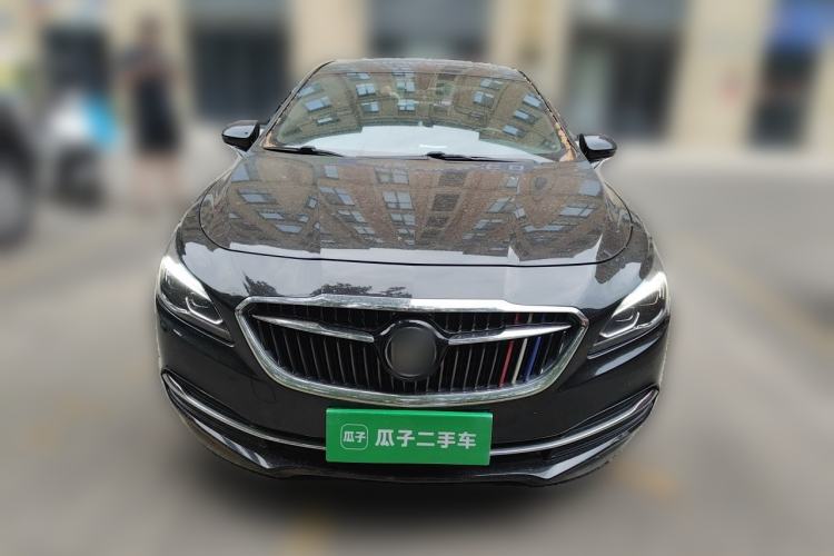 Used Buick LaCrosse 2018 28T Elite Edition Front
