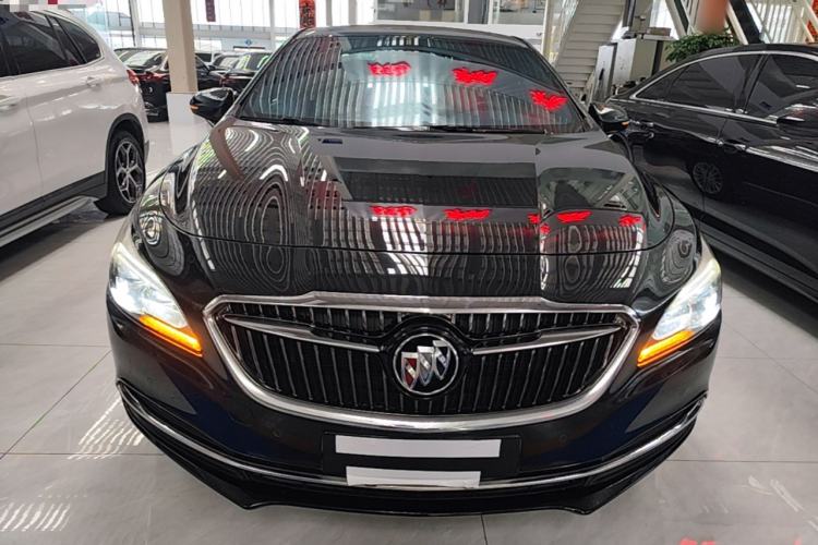 Used Buick LaCrosse 2018 28T Elite Edition Front