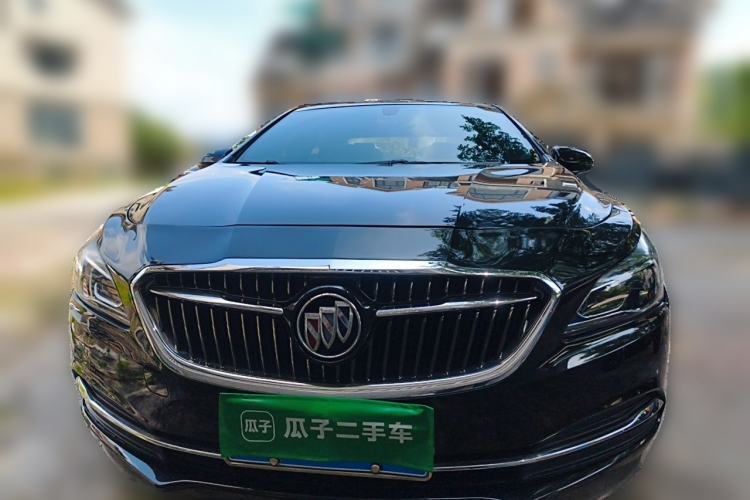 Used Buick LaCrosse 2018 28T Elite Edition Front
