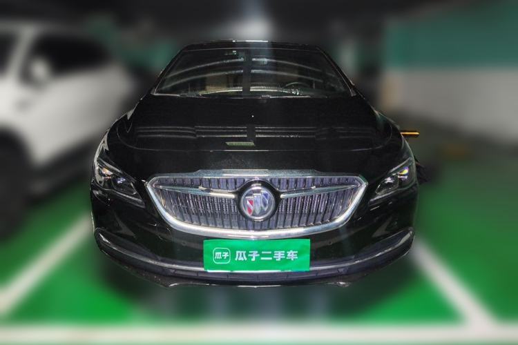 Used Buick LaCrosse 2018 28T Elite Edition Front
