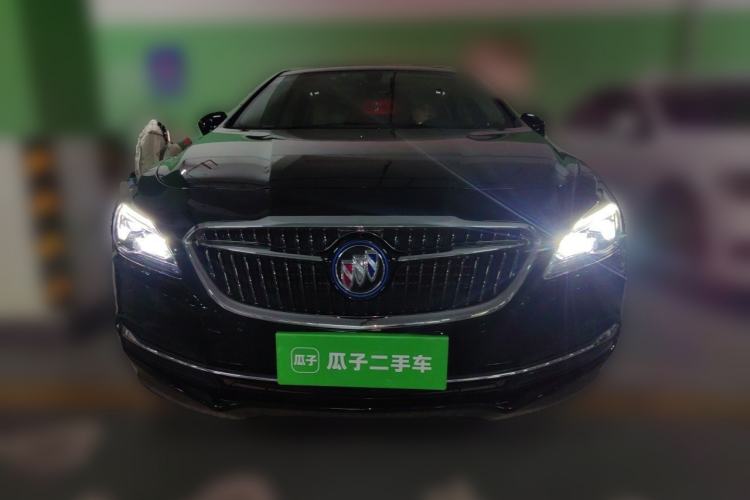 Used Buick LaCrosse 2018 30H Luxury Edition Front