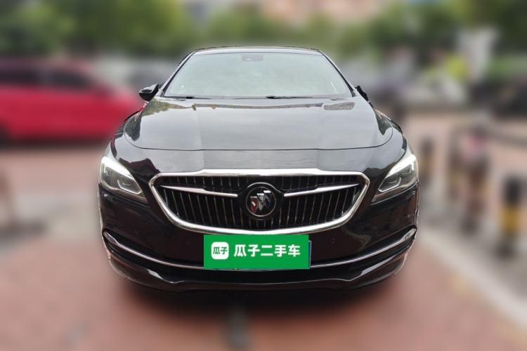 Used Buick LaCrosse 2018 28T Luxury Model Front
