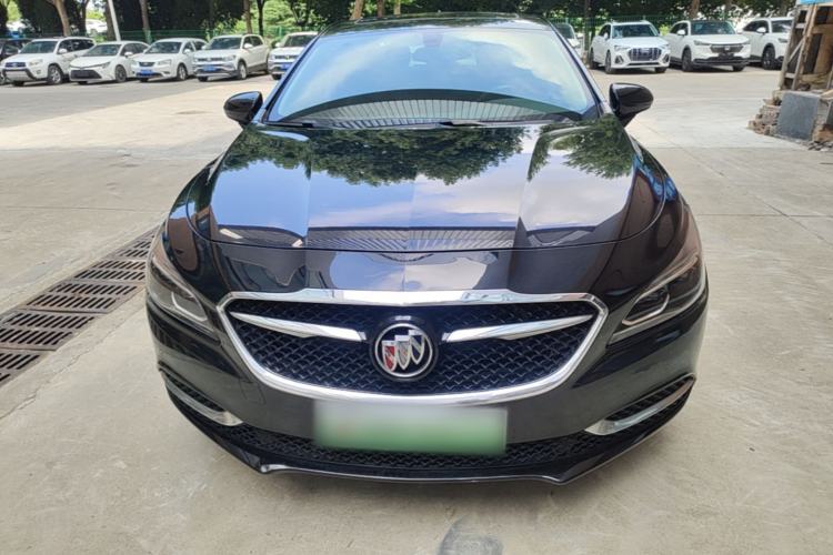 Used Buick LaCrosse 2018 20T Elite Edition Front
