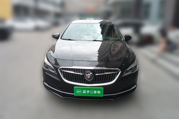 Used Buick LaCrosse 2018 28T Luxury Model Front