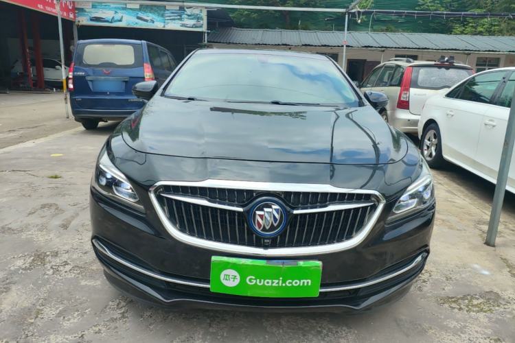Used Buick LaCrosse 2018 30H Elite Edition Front