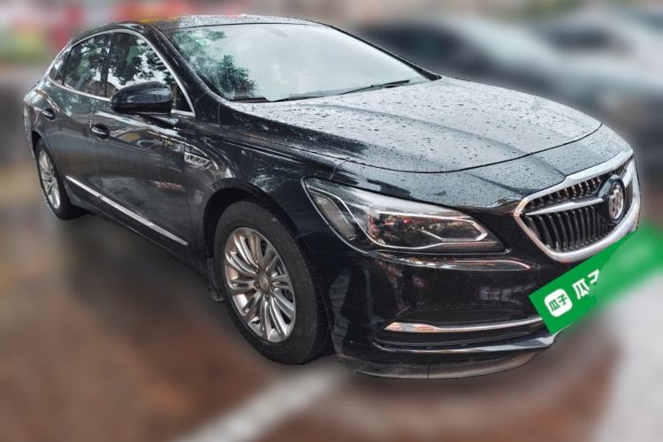 Used Buick LaCrosse 2018 30H Elite Edition Front Right 45 Deg