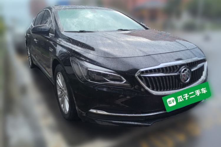 Used Buick LaCrosse 2018 28T Elite Edition Front Right 45 Deg