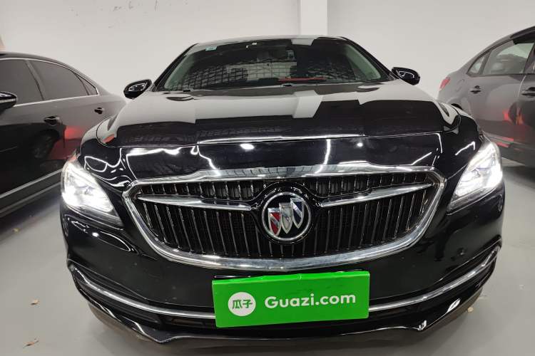 Used Buick LaCrosse 2018 20T Elite Edition Front