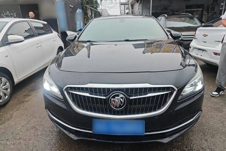 Used Buick LaCrosse 2018 28T Elite Edition Front