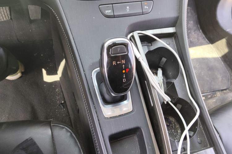 Used Buick LaCrosse 2018 20T Elite Edition Gear Lever