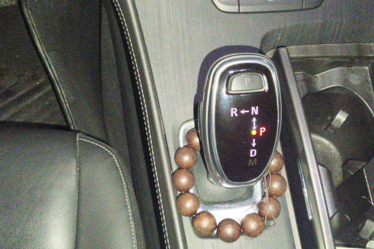 Used Buick LaCrosse 2018 20T Elite Edition Gear Lever