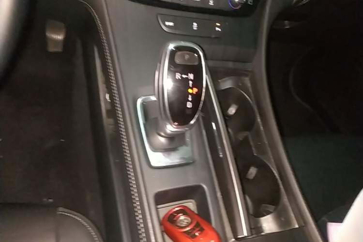 Used Buick LaCrosse 2018 20T Leading Model Gear Lever