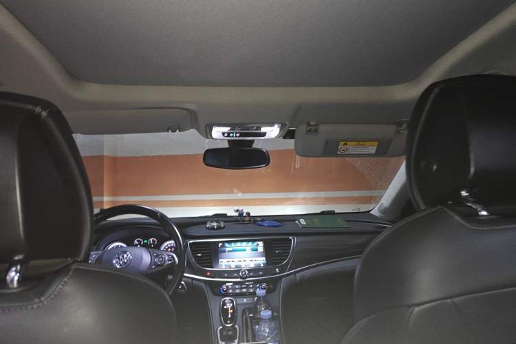 Used Buick LaCrosse 2018 20T Elite Edition Headliner