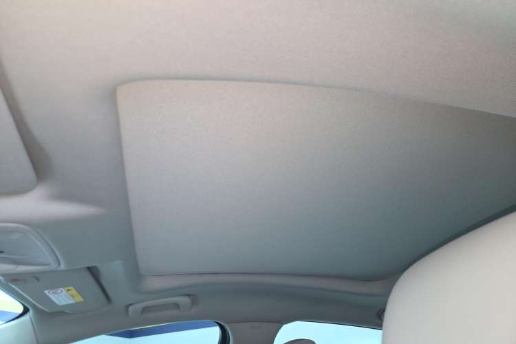 Used Buick LaCrosse 2018 30H Elite Edition Headliner