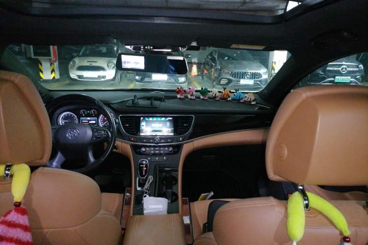 Used Buick LaCrosse 2018 28T Elite Edition Headliner