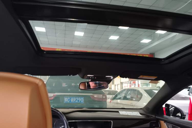 Used Buick LaCrosse 2018 20T Luxury Model Headliner