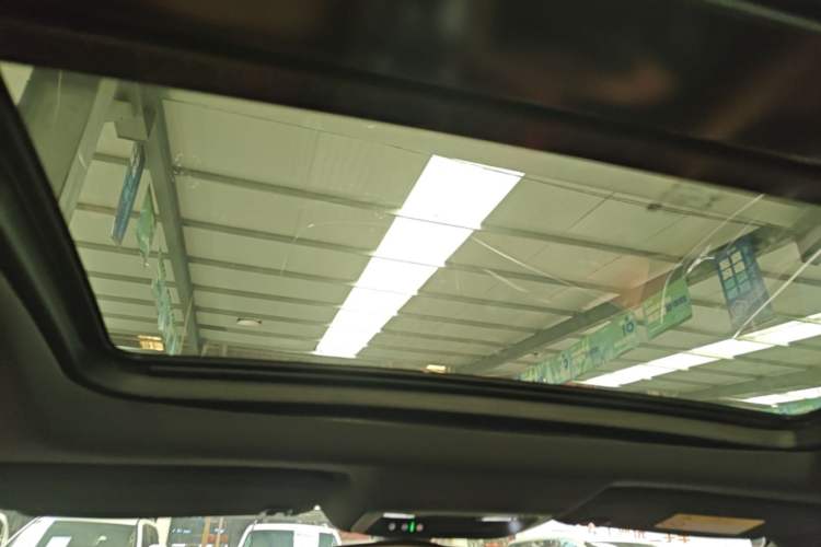 Used Buick LaCrosse 2018 28T Elite Edition Headliner