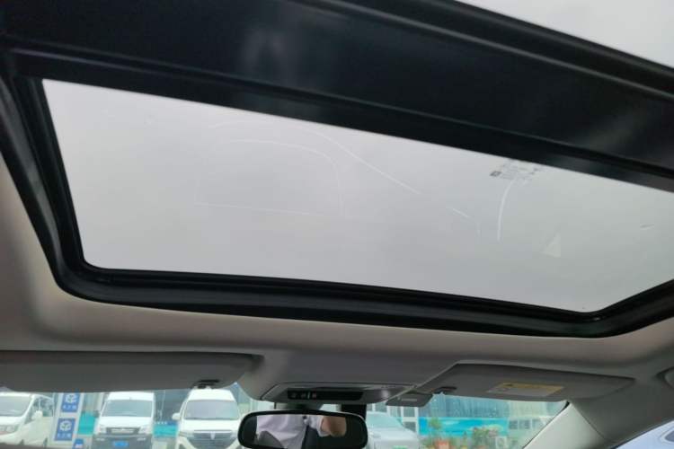 Used Buick LaCrosse 2018 20T Elite Edition Headliner