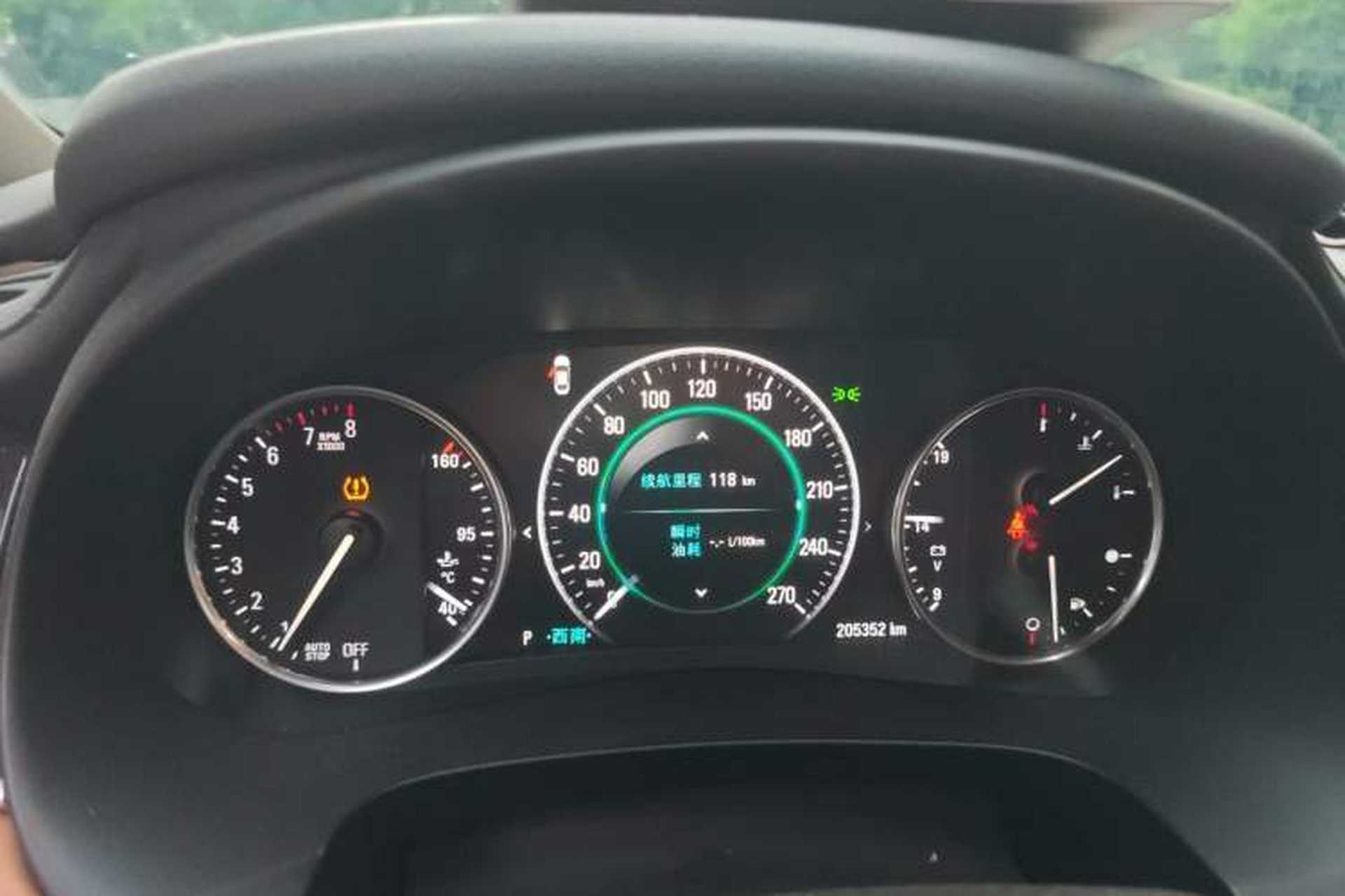 Used Buick LaCrosse 2018 28T Luxury Model Instrument Cluster
