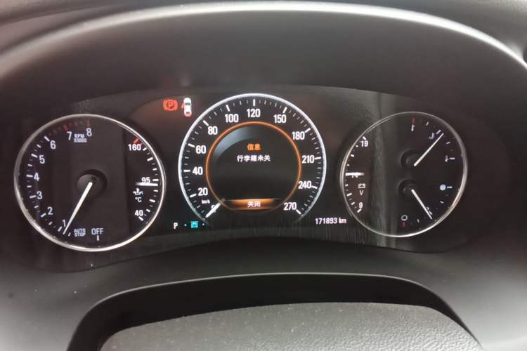 Used Buick LaCrosse 2018 28T Luxury Model Instrument Cluster