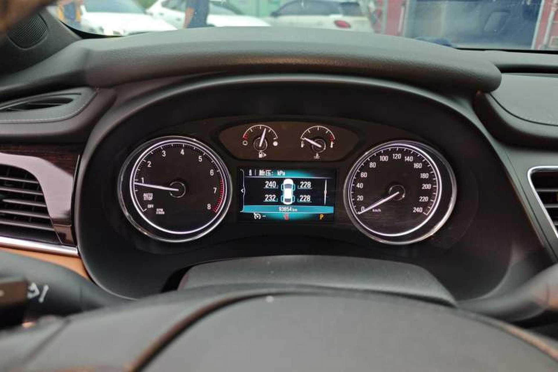 Used Buick LaCrosse 2018 28T Elite Edition Instrument Cluster