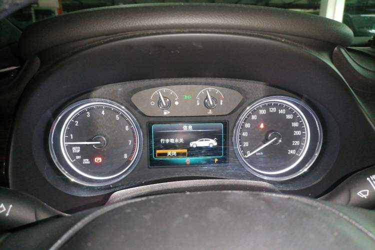 Used Buick LaCrosse 2018 28T Elite Edition Instrument Cluster
