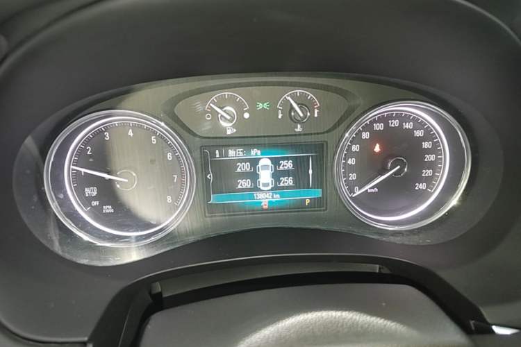 Used Buick LaCrosse 2018 20T Elite Edition Instrument Cluster