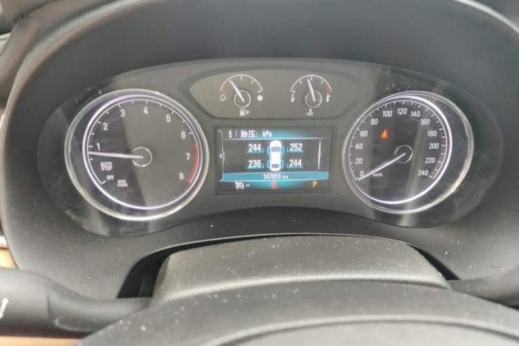 Used Buick LaCrosse 2018 20T Leading Model Instrument Cluster