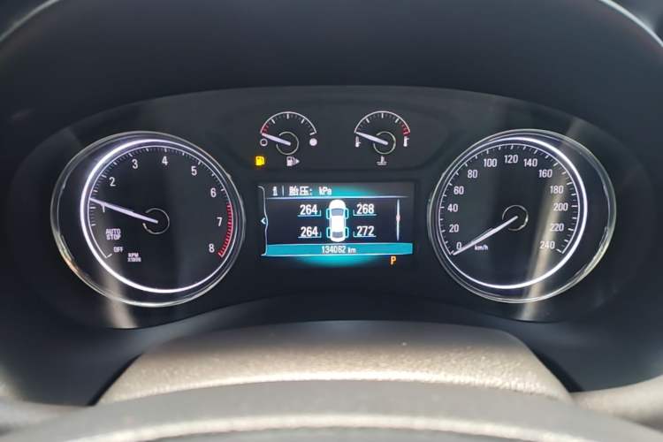 Used Buick LaCrosse 2018 28T Elite Edition Instrument Cluster