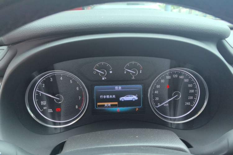 Used Buick LaCrosse 2018 28T Elite Edition Instrument Cluster