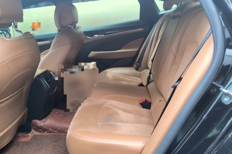 Used Buick LaCrosse 2018 28T Elite Edition Interior 4