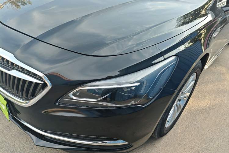 Used Buick LaCrosse 2018 20T Elite Edition Left Front Headlight