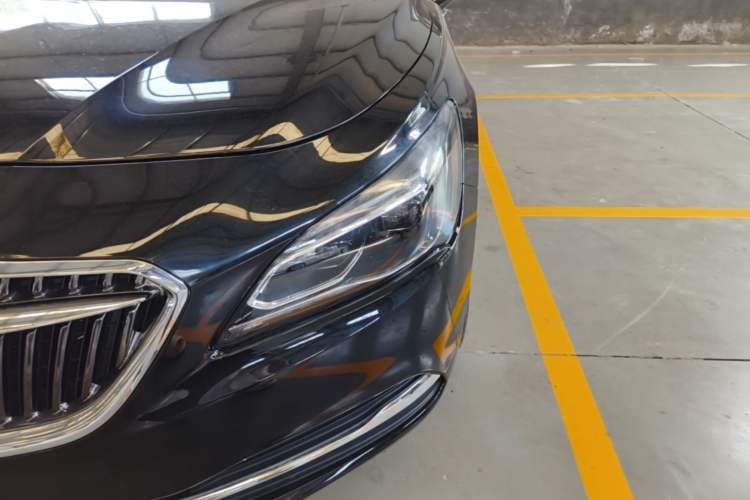Used Buick LaCrosse 2018 20T Elite Edition Left Front Headlight