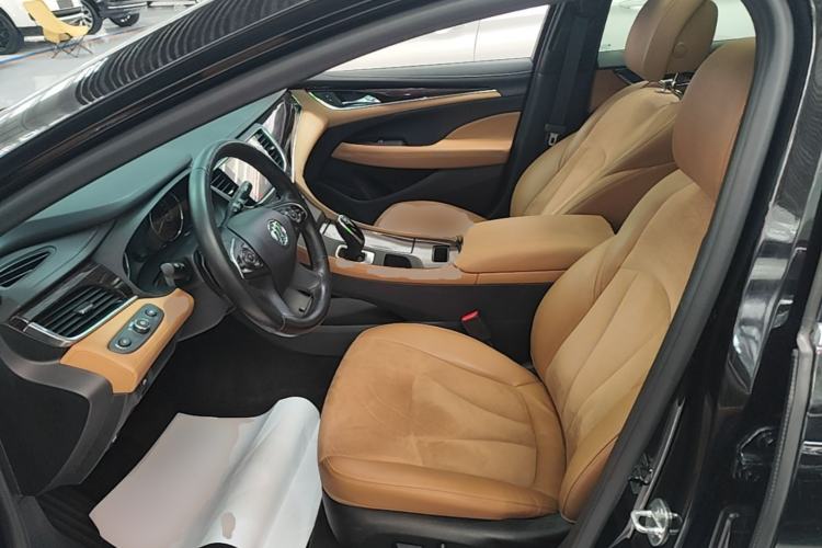 Used Buick LaCrosse 2018 28T Elite Edition Left Front Seat
