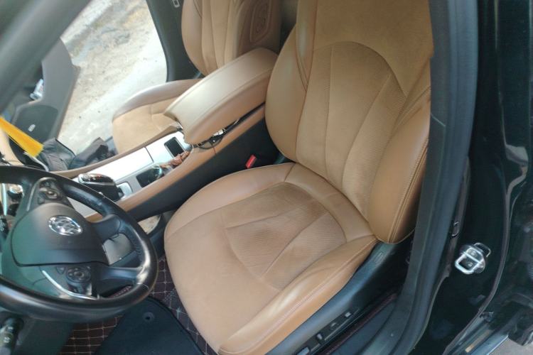 Used Buick LaCrosse 2018 28T Luxury Model Left Front Seat