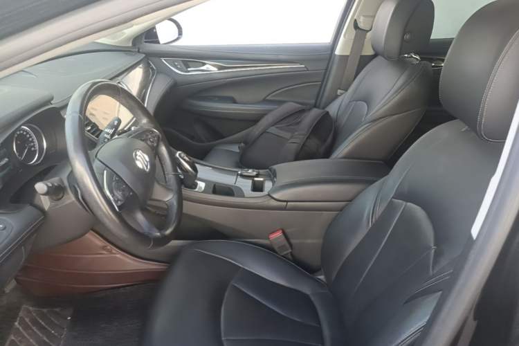 Used Buick LaCrosse 2018 20T Elite Edition Left Front Seat