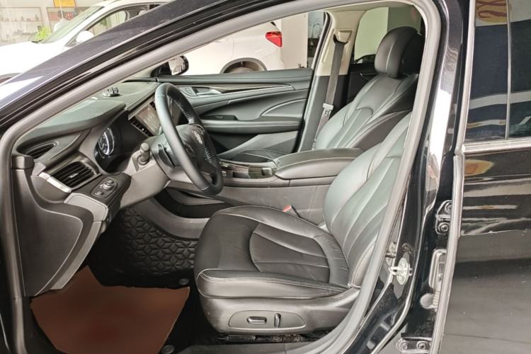 Used Buick LaCrosse 2018 20T Elite Edition Left Front Seat