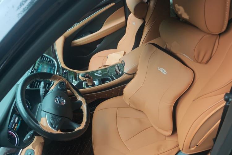Used Buick LaCrosse 2018 28T Elite Edition Left Front Seat