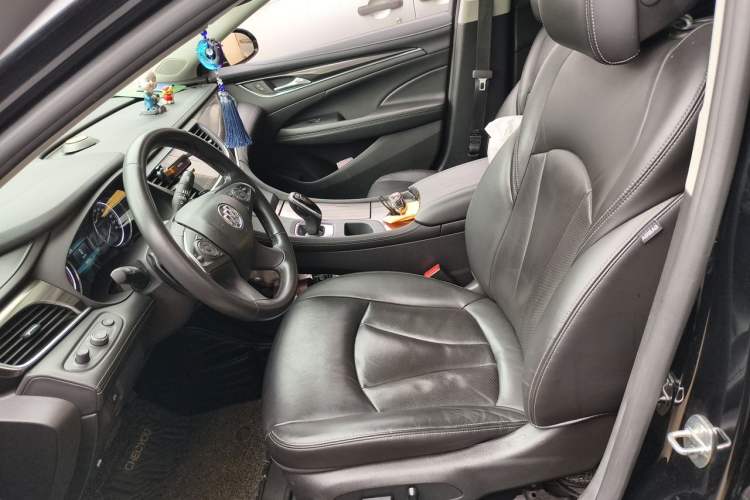 Used Buick LaCrosse 2018 20T Elite Edition Left Front Seat