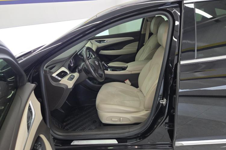 Used Buick LaCrosse 2018 30H Elite Edition Left Front Seat