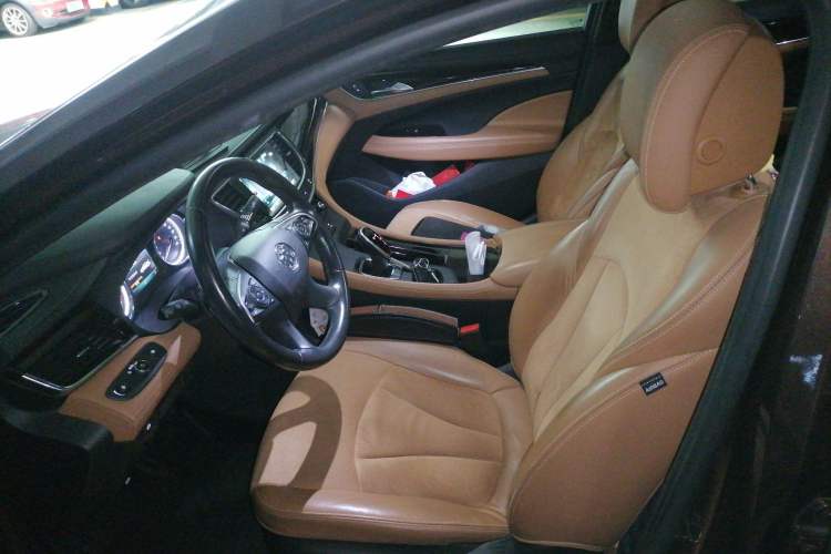 Used Buick LaCrosse 2018 28T Elite Edition Left Front Seat