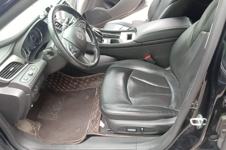 Used Buick LaCrosse 2018 20T Elite Edition Left Front Seat