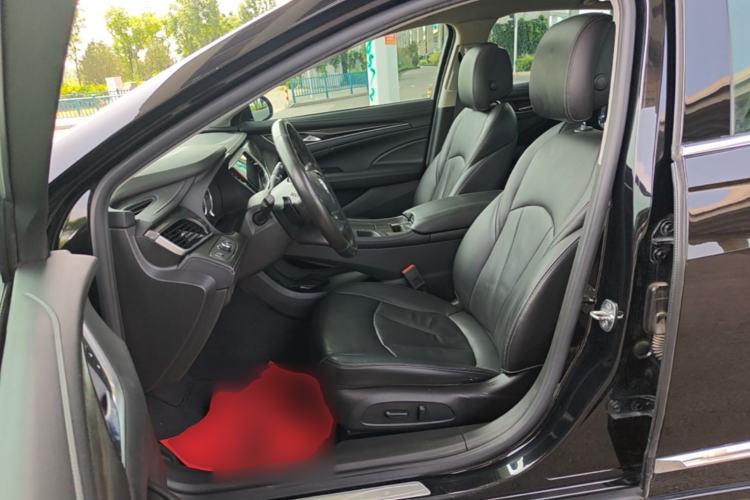 Used Buick LaCrosse 2018 20T Elite Edition Left Front Seat