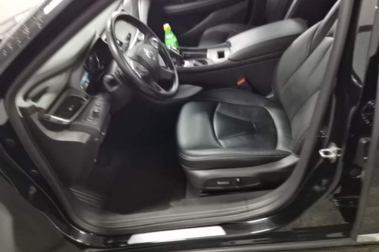 Used Buick LaCrosse 2018 20T Elite Edition Left Front Seat