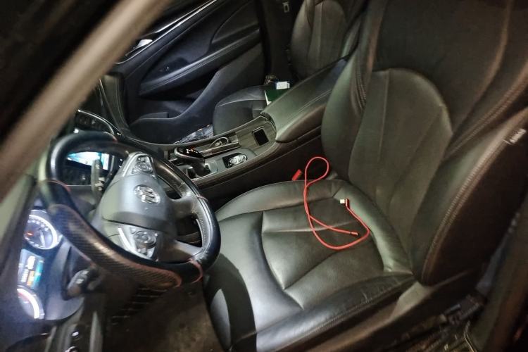 Used Buick LaCrosse 2018 20T Elite Edition Left Front Seat