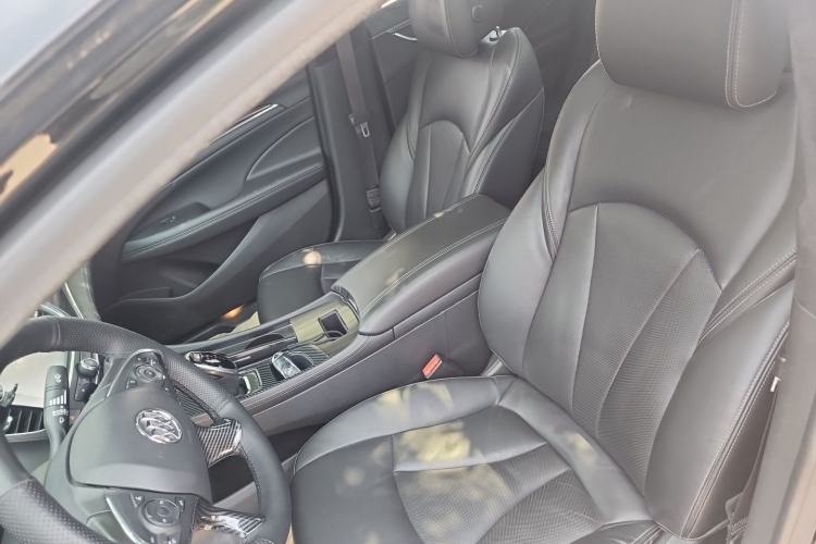Used Buick LaCrosse 2018 20T Elite Edition Left Front Seat